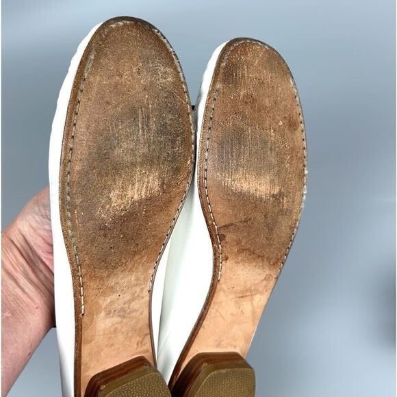 Stuart Weitzman Tassel Loafers White Leather Gold Studded US 10 - Picture 10 of 12